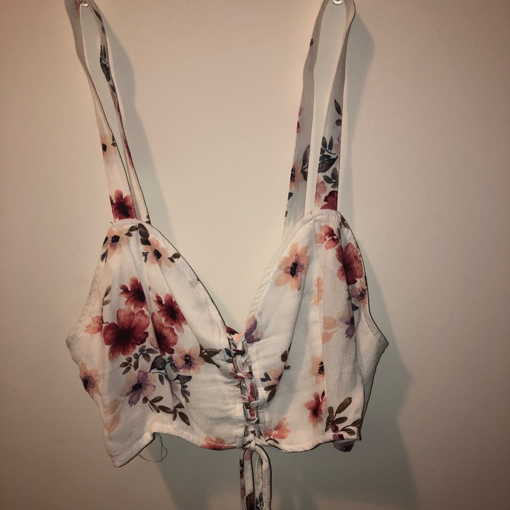 Floral white crop tank top